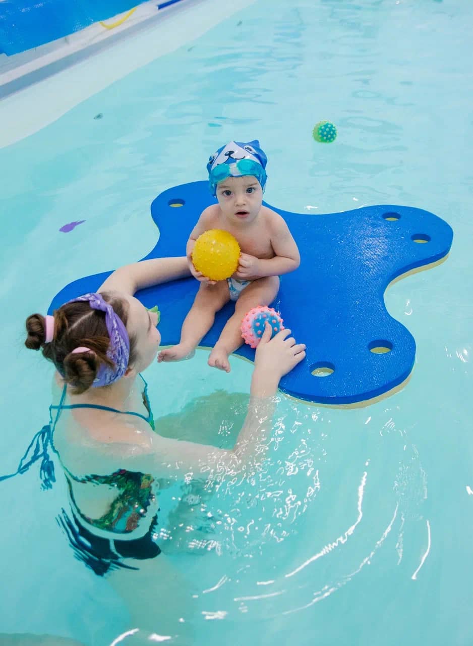 плавание для грудничков бассейн